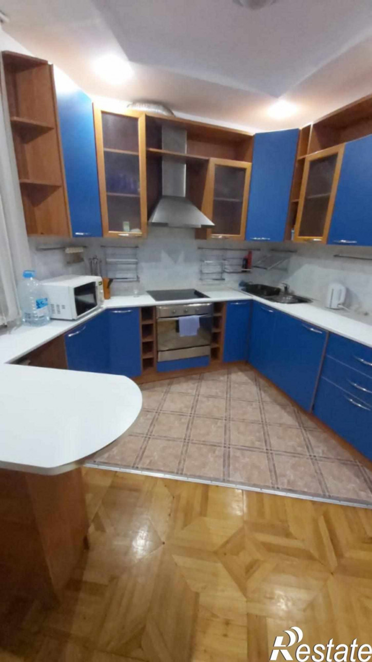 3-комн квартира Мира ул, 4А