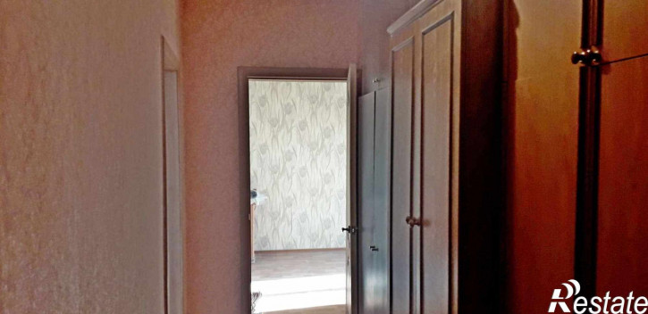 3-комн квартира Есенина улица, 36