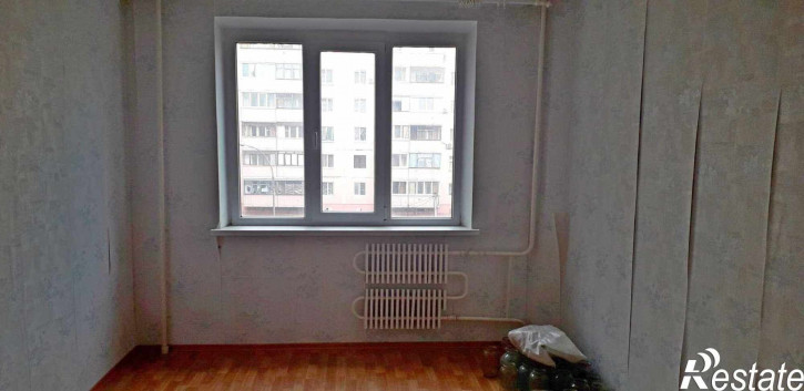 3-комн квартира Есенина улица, 36