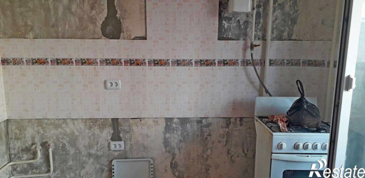 3-комн квартира Есенина улица, 36