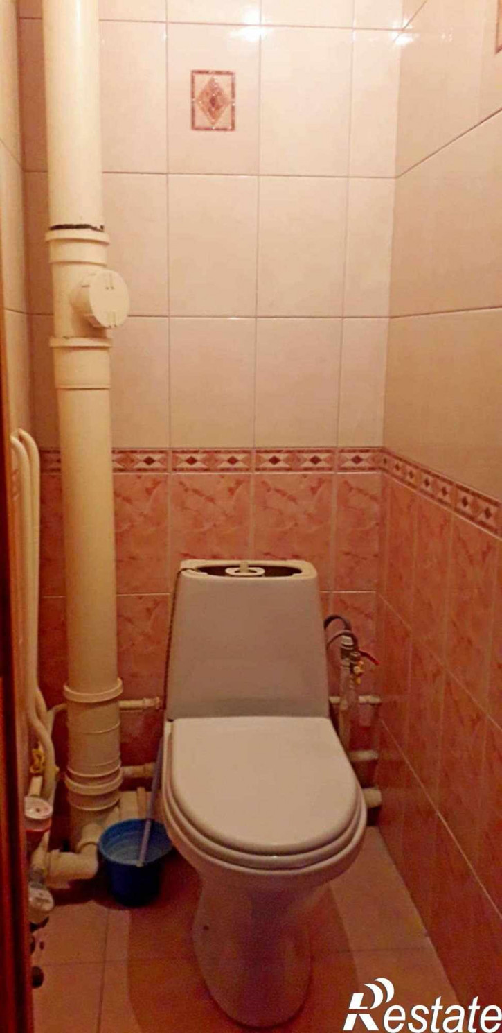 3-комн квартира Есенина улица, 36