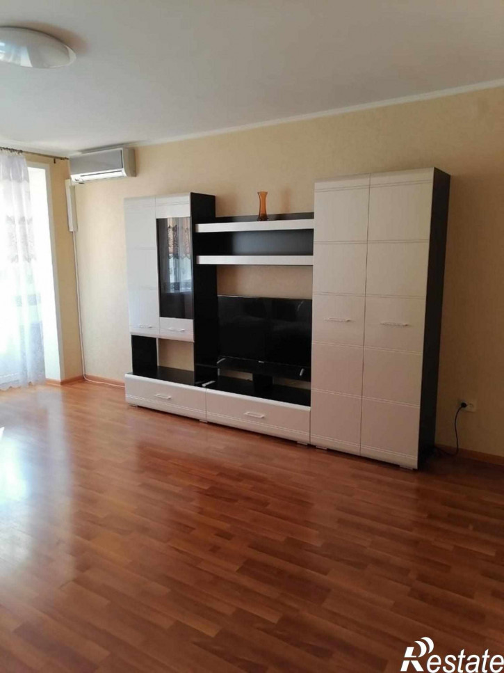 1-комн квартира Советской Армии улица, 144