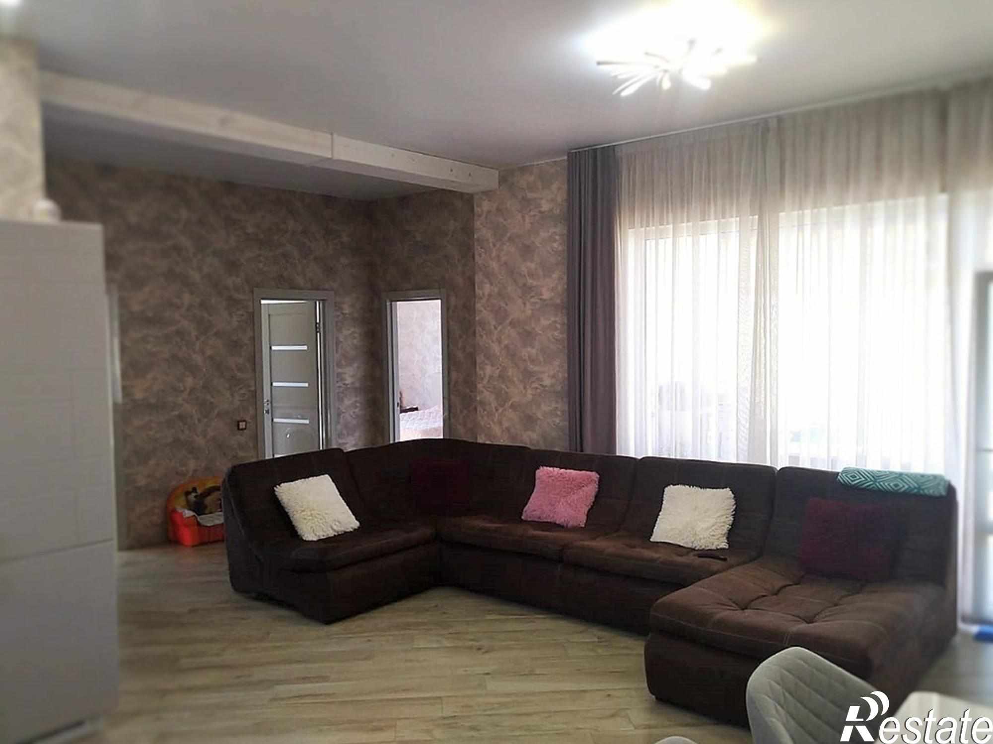 Купить дачу, дом, коттедж за 13 900 000 рублей на улица Сергея Молчанова