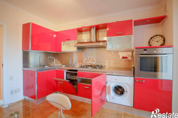 2-комн квартира Морозова, 82