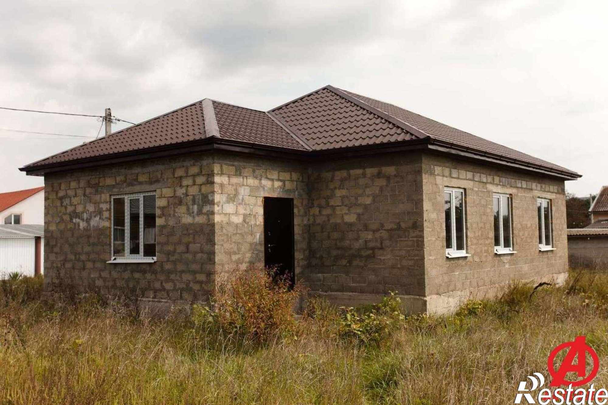 Купить дачу, дом, коттедж за 3 700 000 рублей на Полевая улица