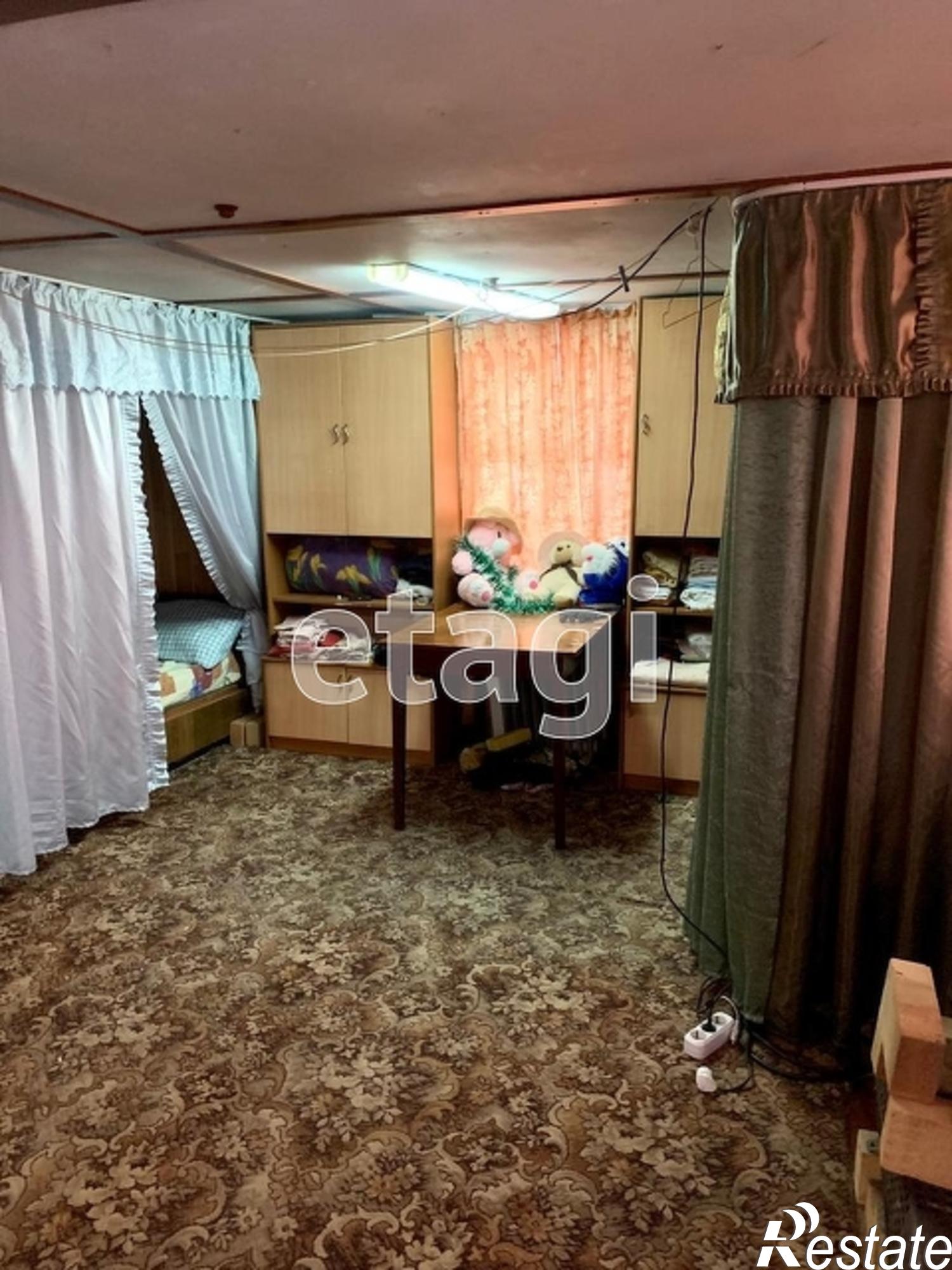Купить дачу, дом, коттедж за 2 300 000 рублей на Array