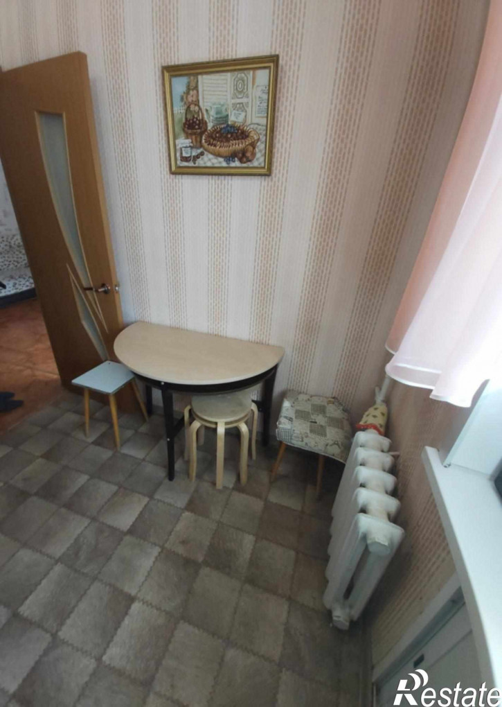 2-комн квартира Горького ул, 38