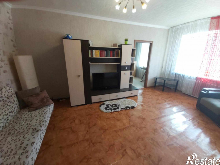 2-комн квартира Горького ул, 38