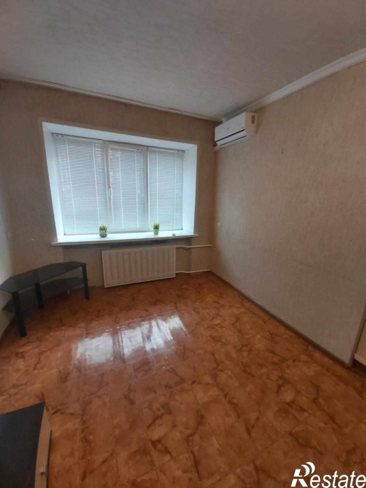 2-комн квартира Горького ул, 38