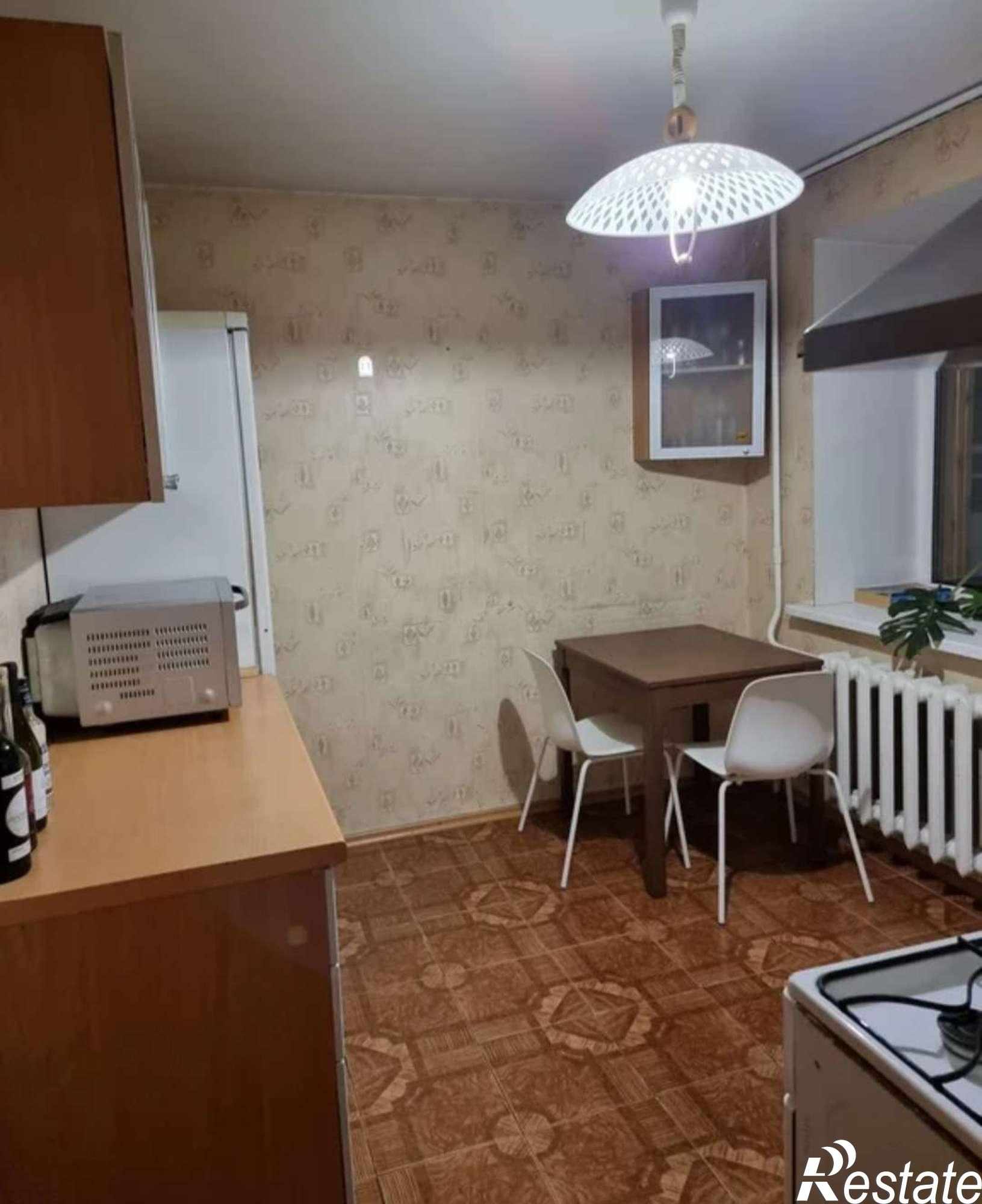 Сдать квартиру за 59 000 рублей на Максима Горького улица, 37
