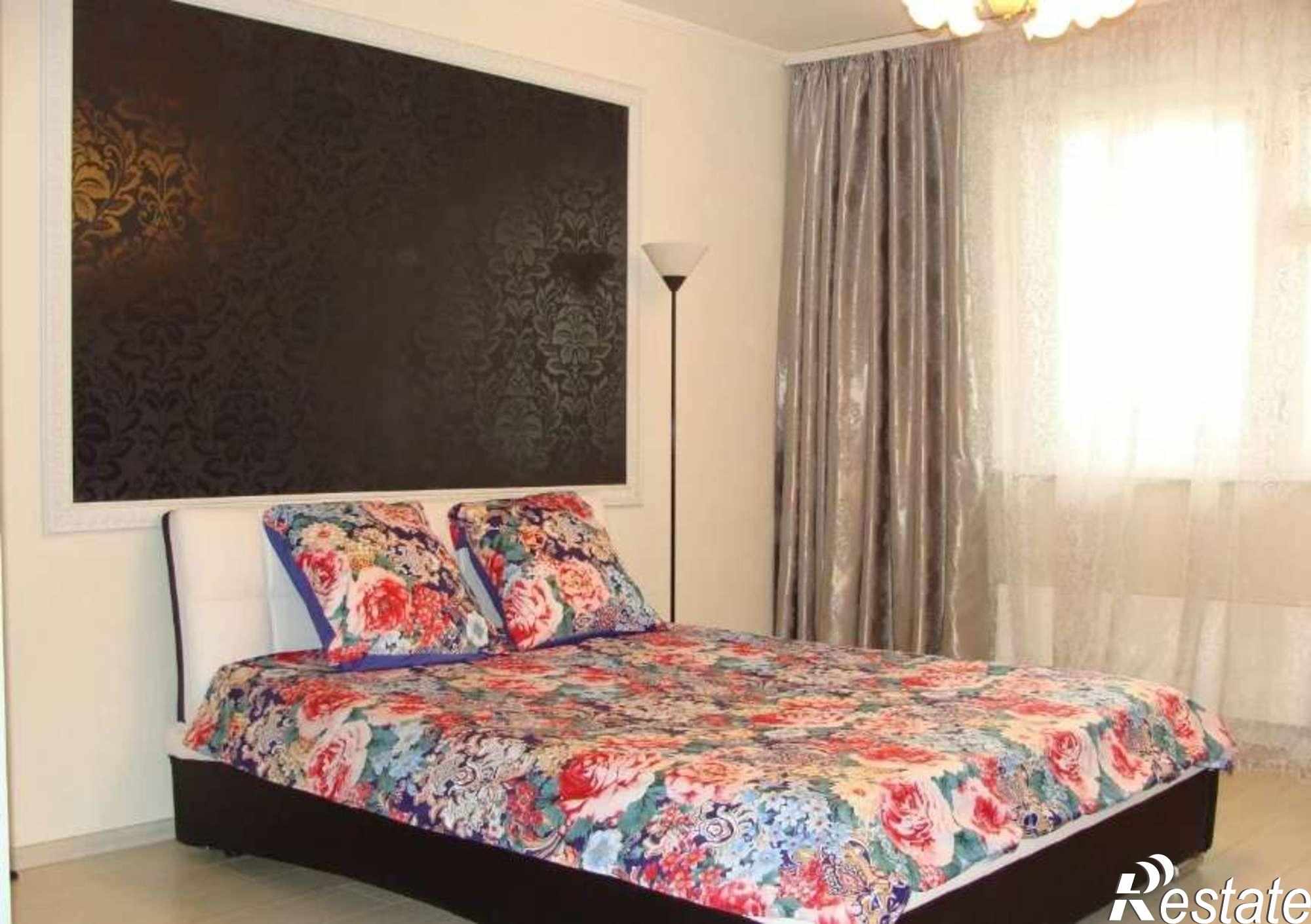 Сдать квартиру за 16 000 рублей на Революционная улица, 56