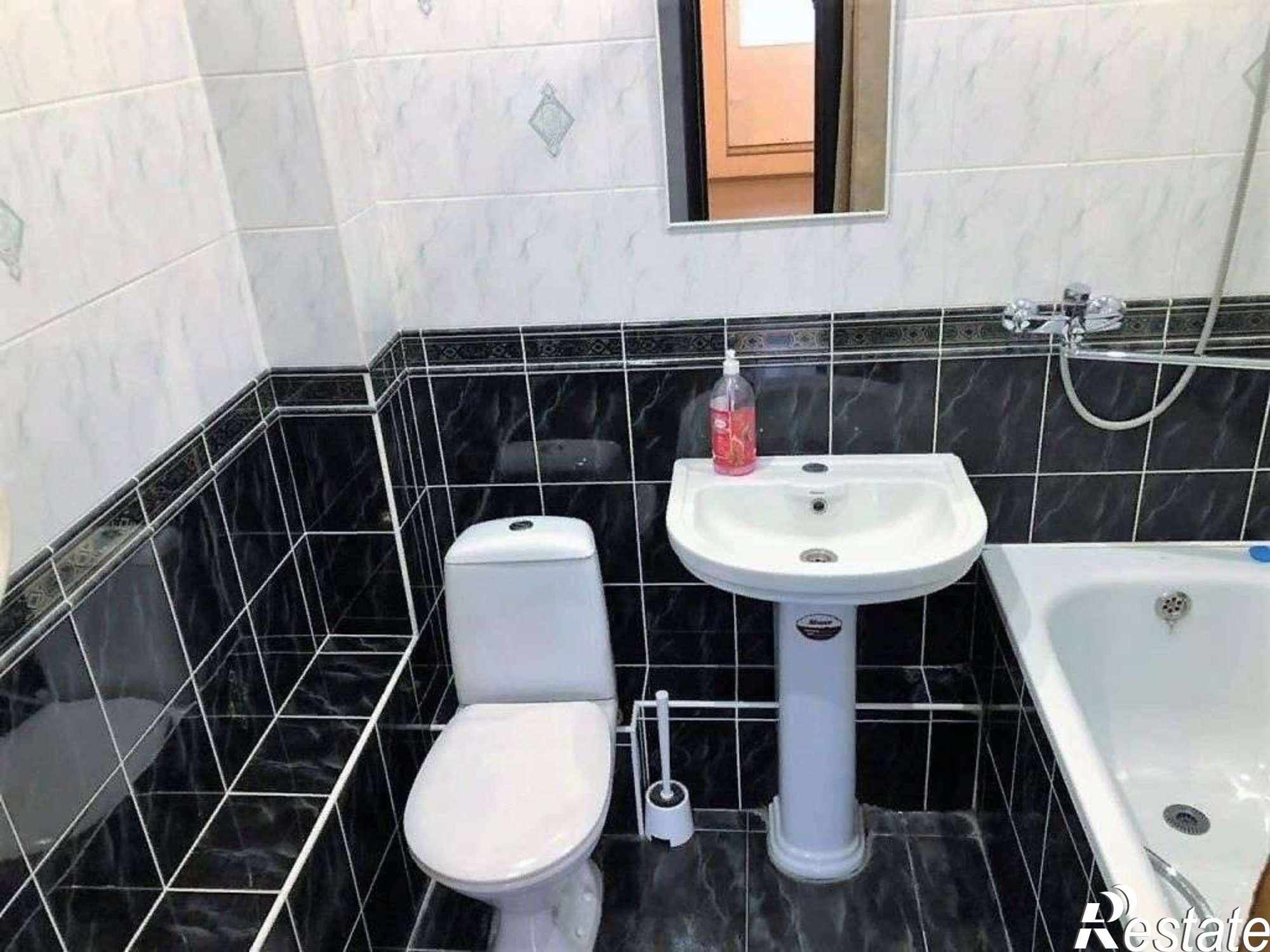 Сдать квартиру за 15 000 рублей на Зубчаниновское шоссе, 157