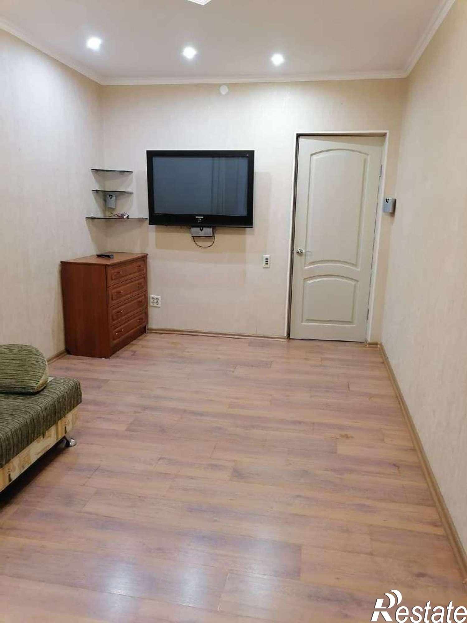 Сдать квартиру за 18 000 рублей на Кирова проспект, 234