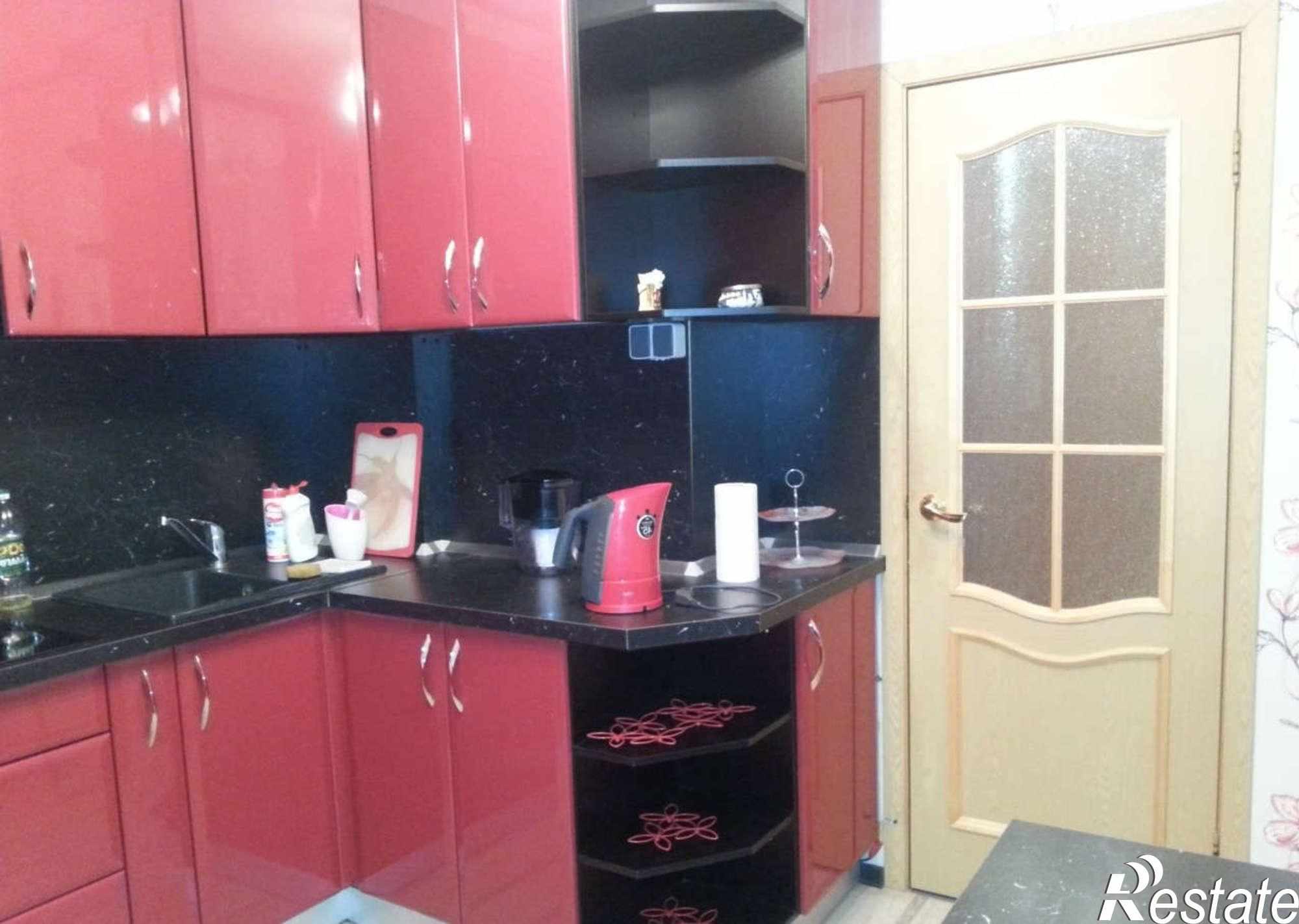 Сдать квартиру за 16 000 рублей на Рыльская улица, 13