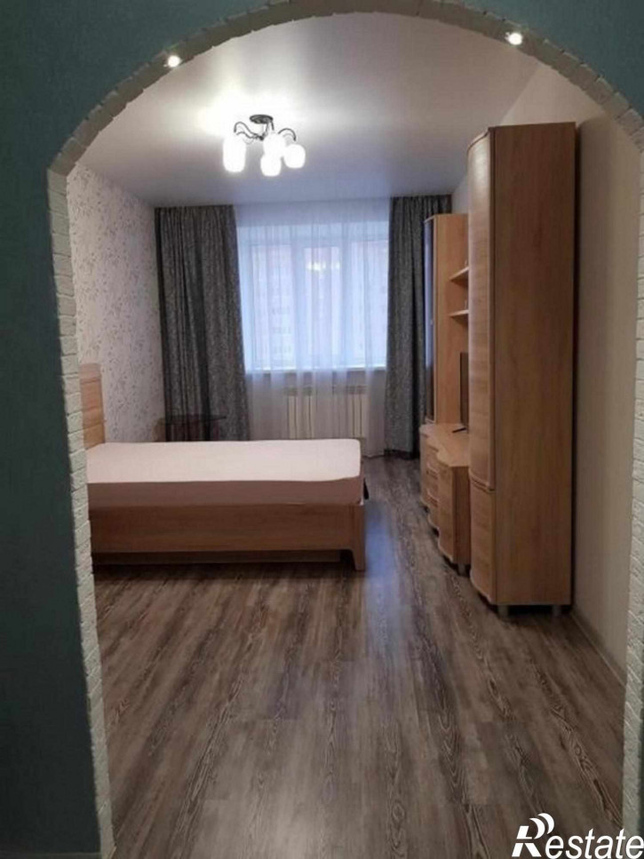 1-комн квартира Победы улица, 124