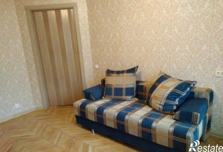 2-комн квартира Аэродромная улица, 120