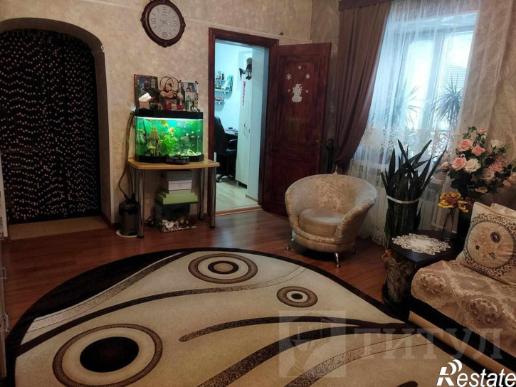 4-комн квартира Нахичевань, 8-я линия