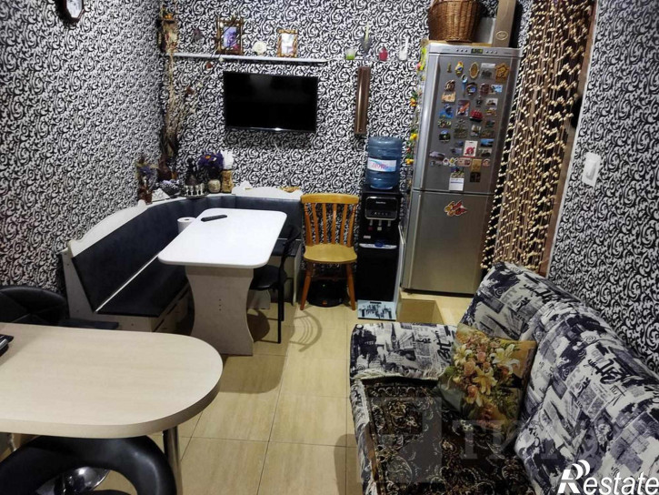 4-комн квартира Нахичевань, 8-я линия