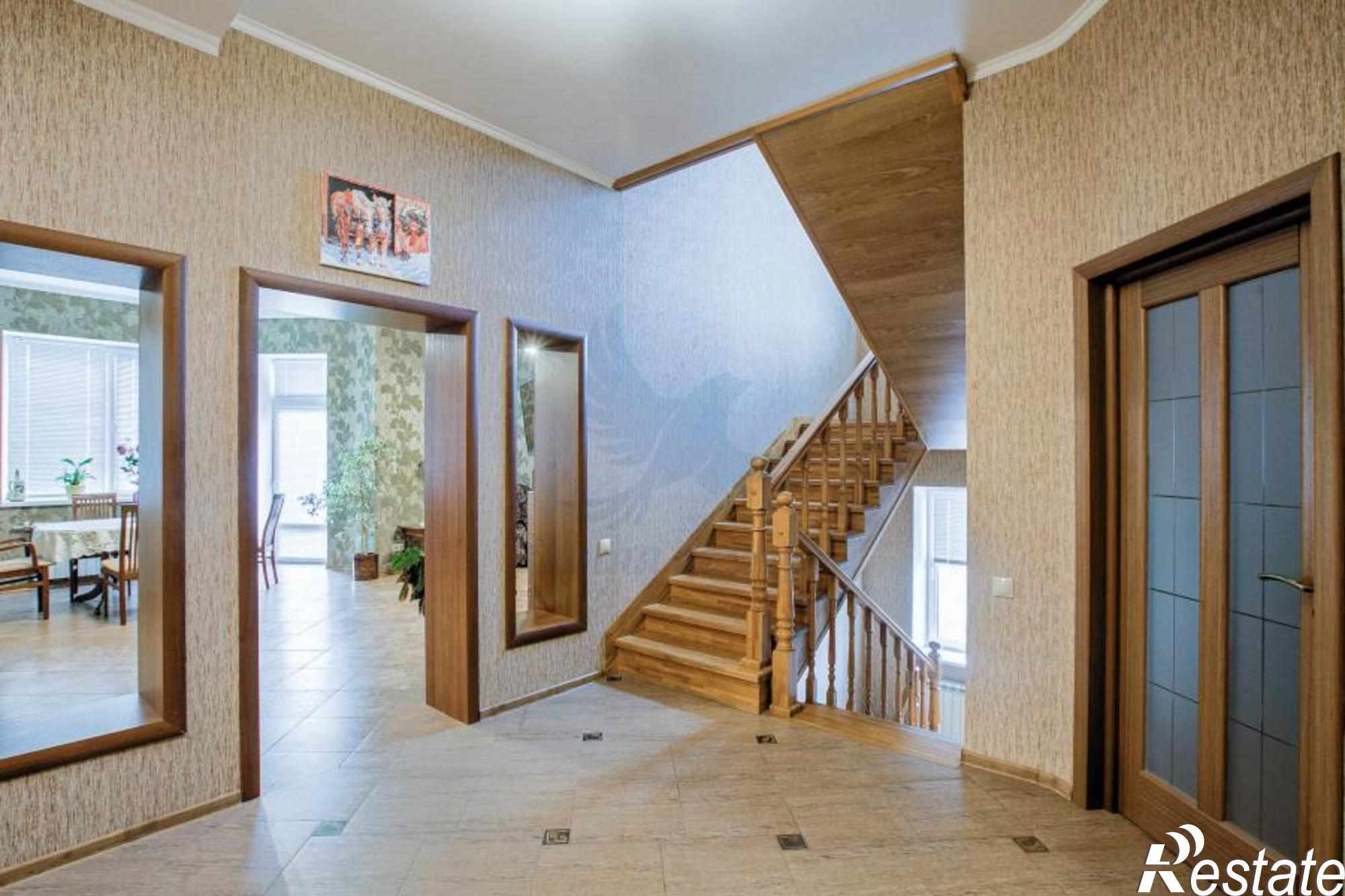 Купить дачу, дом, коттедж за 48 000 000 рублей на Новоподклетное