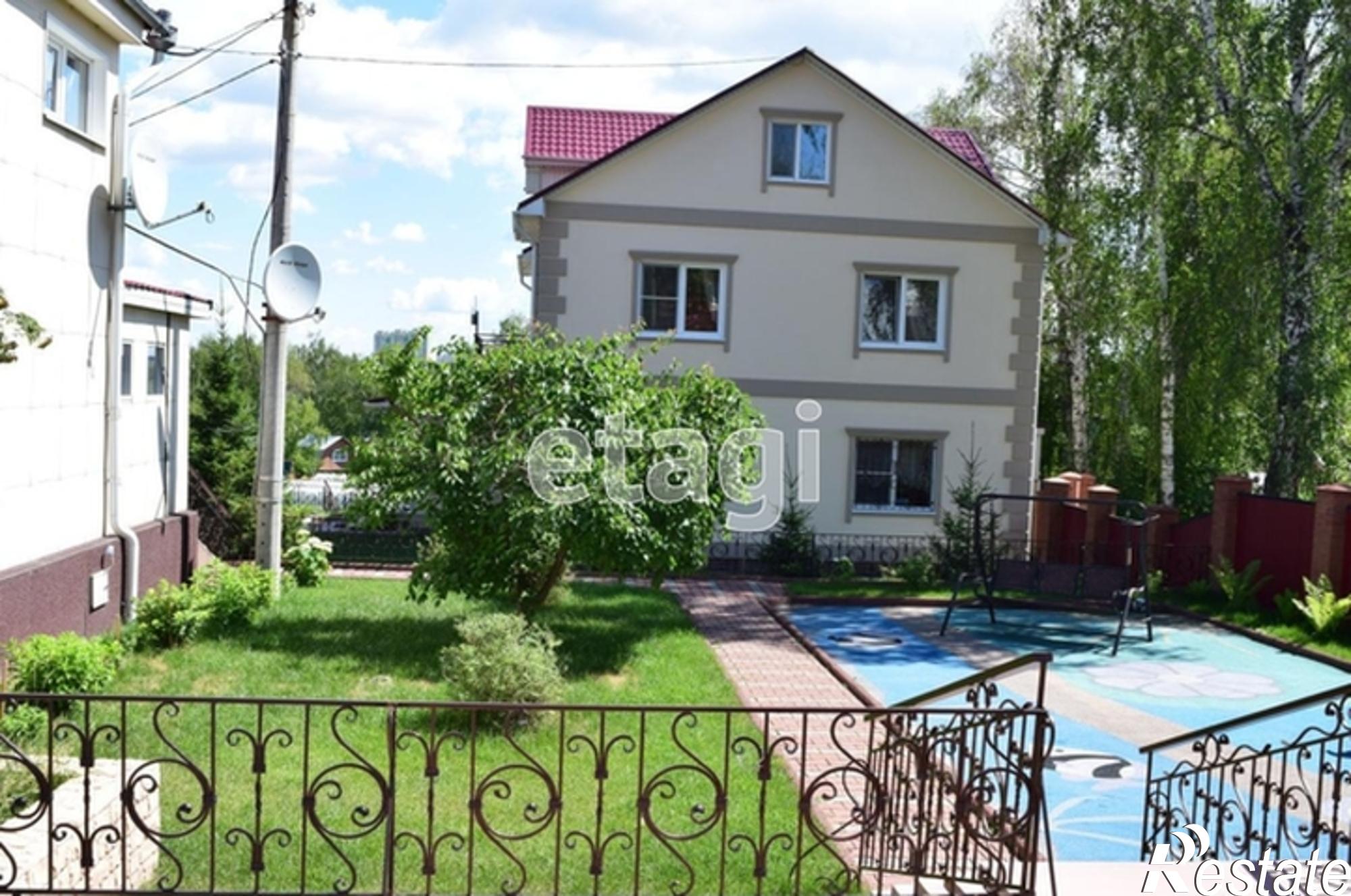 Купить дачу, дом, коттедж за 23 000 000 рублей на Еловая улица