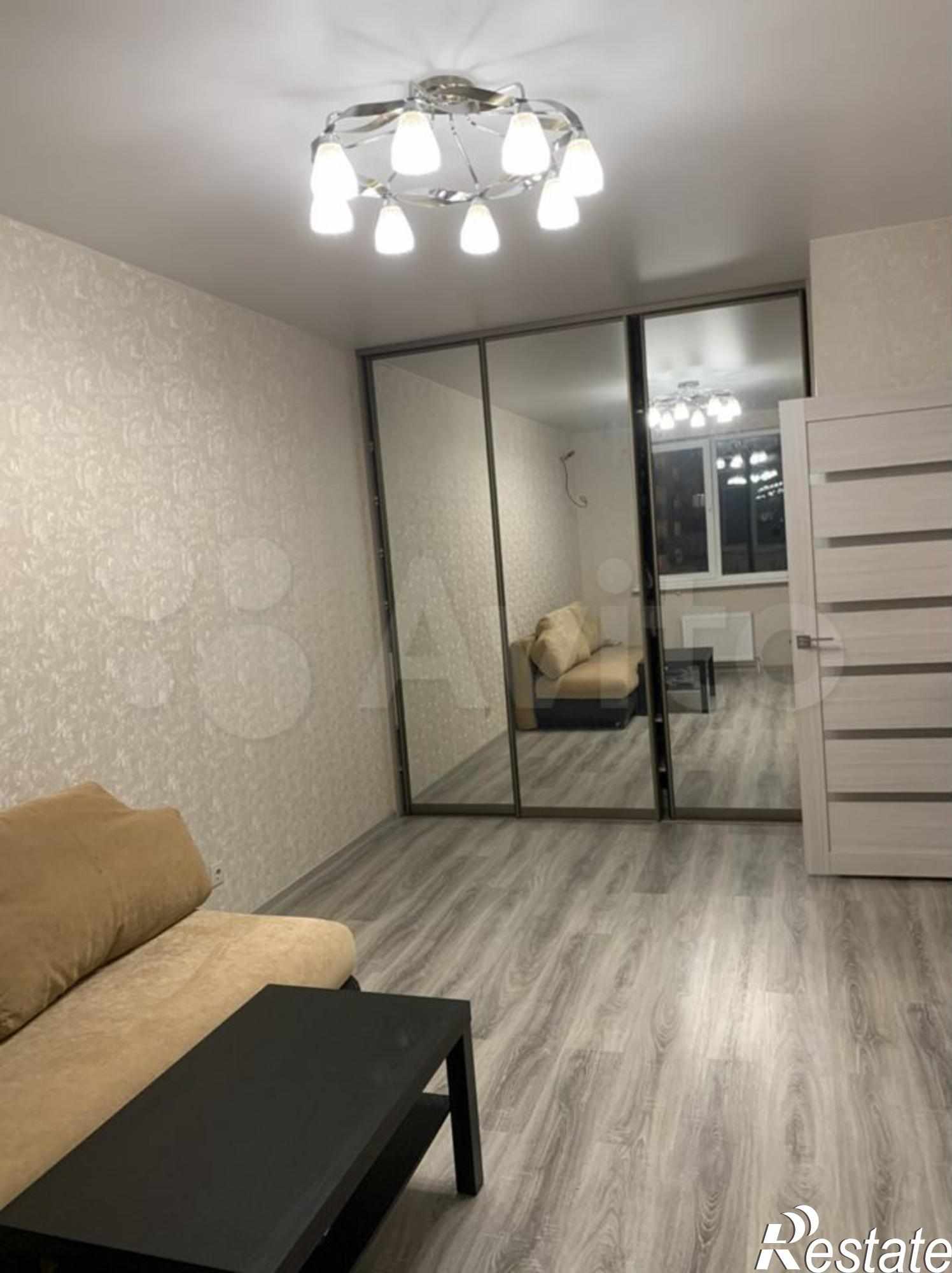 Купить квартиру за 4 100 000 рублей на Кулакова пр-кт, 5/2