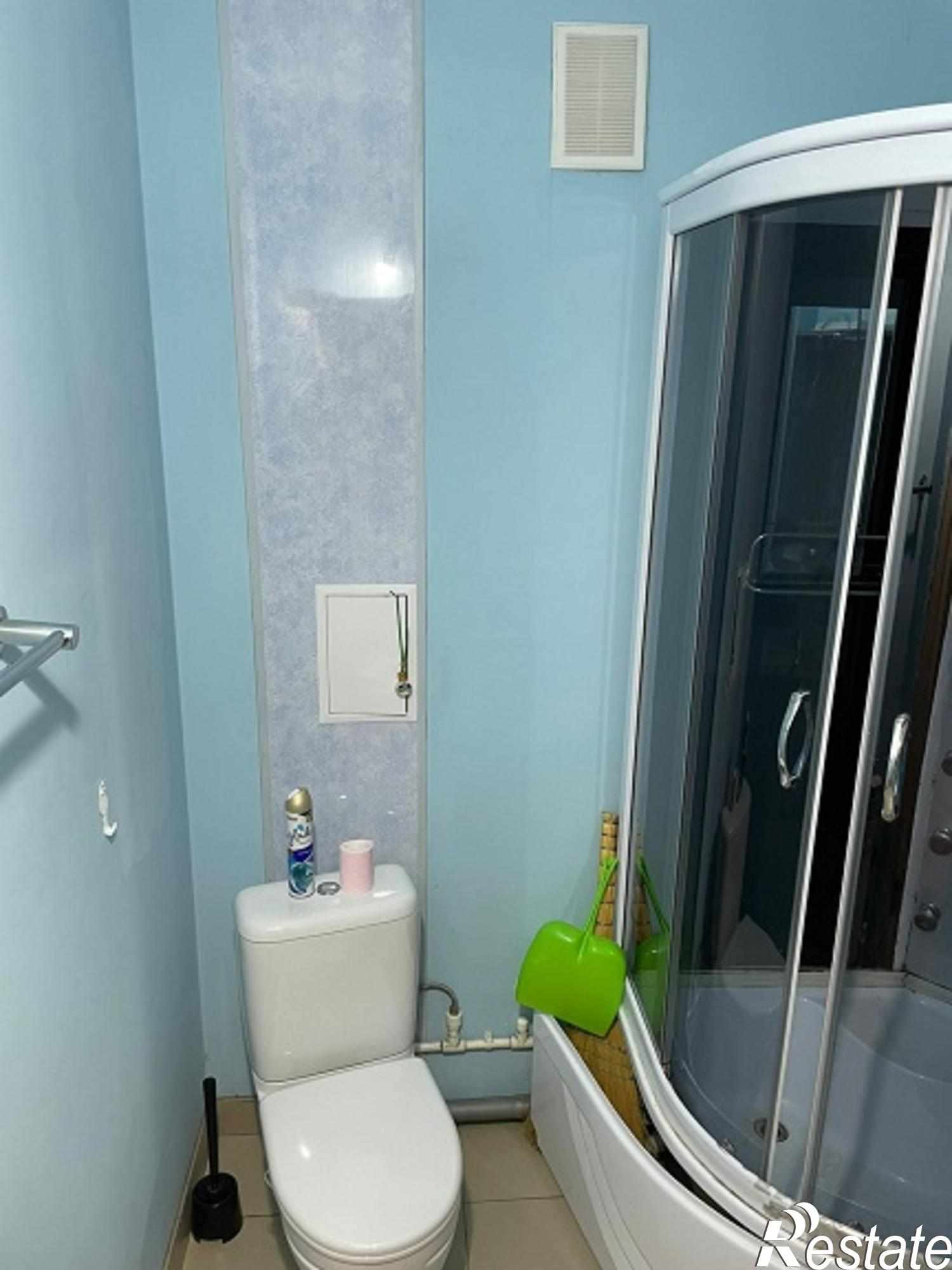 Купить квартиру за 2 330 000 рублей на Ленинградская ул, 271