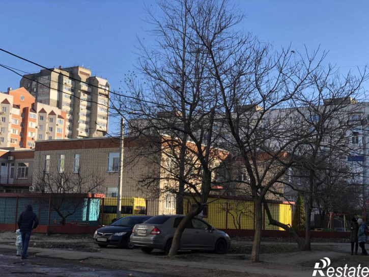 3-комн квартира Северный массив мкр, 4