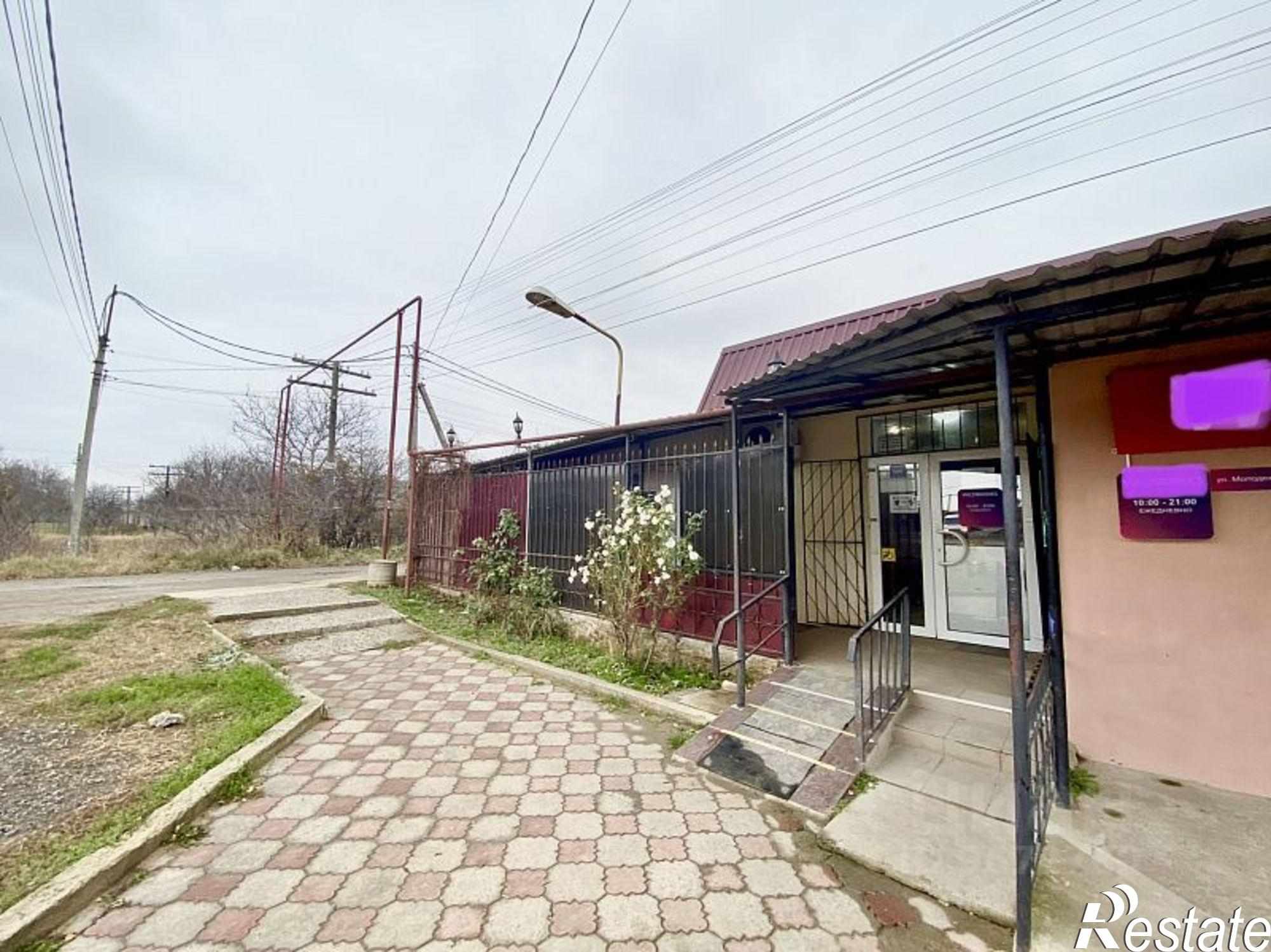 Купить торговое помещение за 3 300 000 рублей на ул Молодежная, 169А