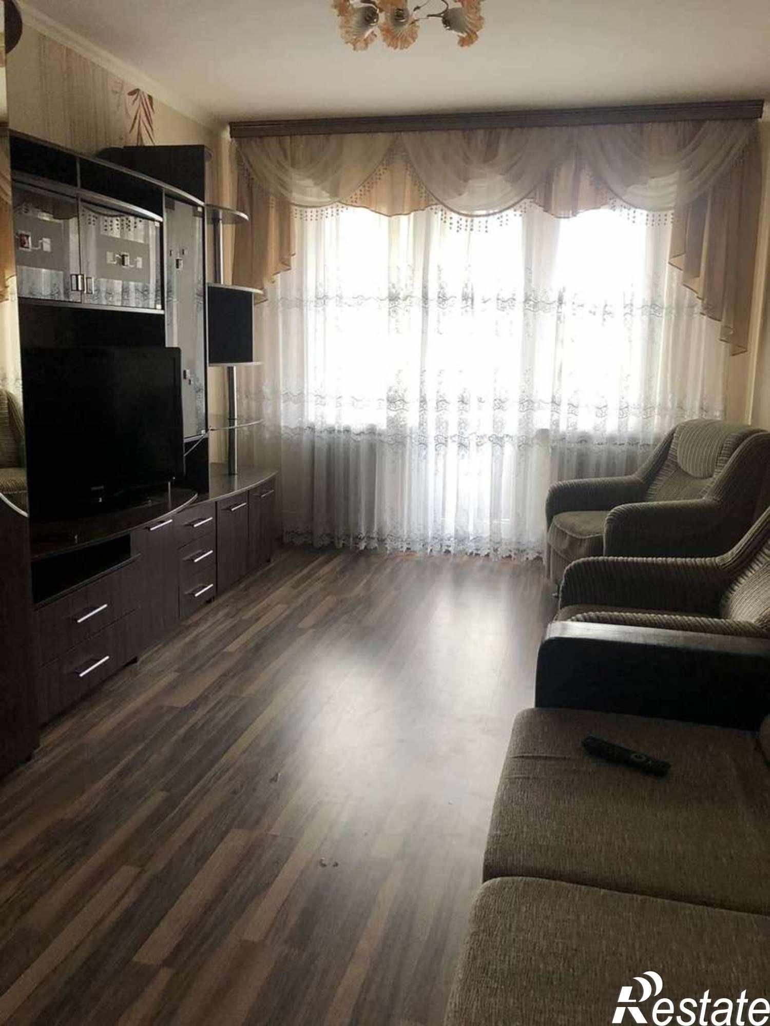 Сдать квартиру за 27 000 рублей на Гагарина улица, 64