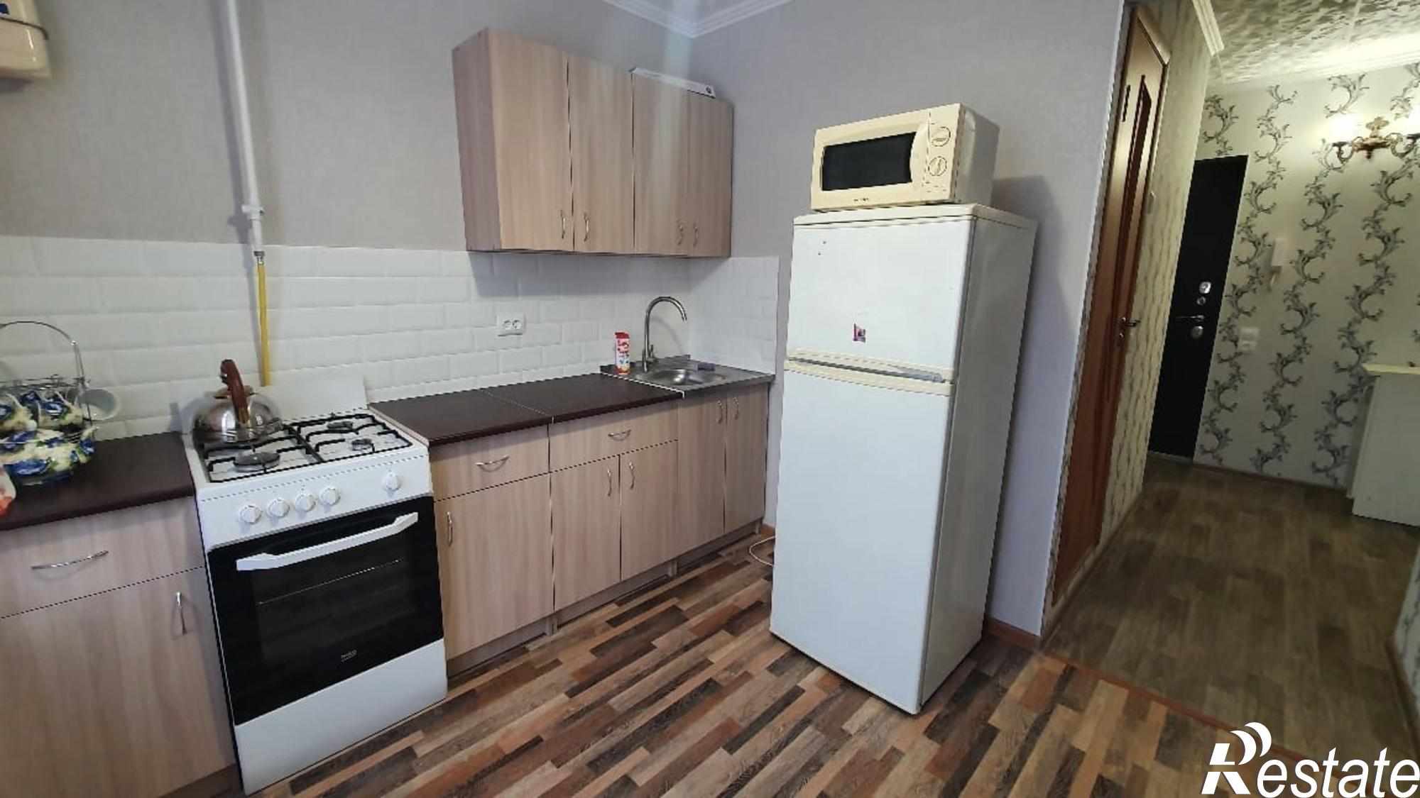 Сдать квартиру за 27 000 рублей на Авроры улица, 195