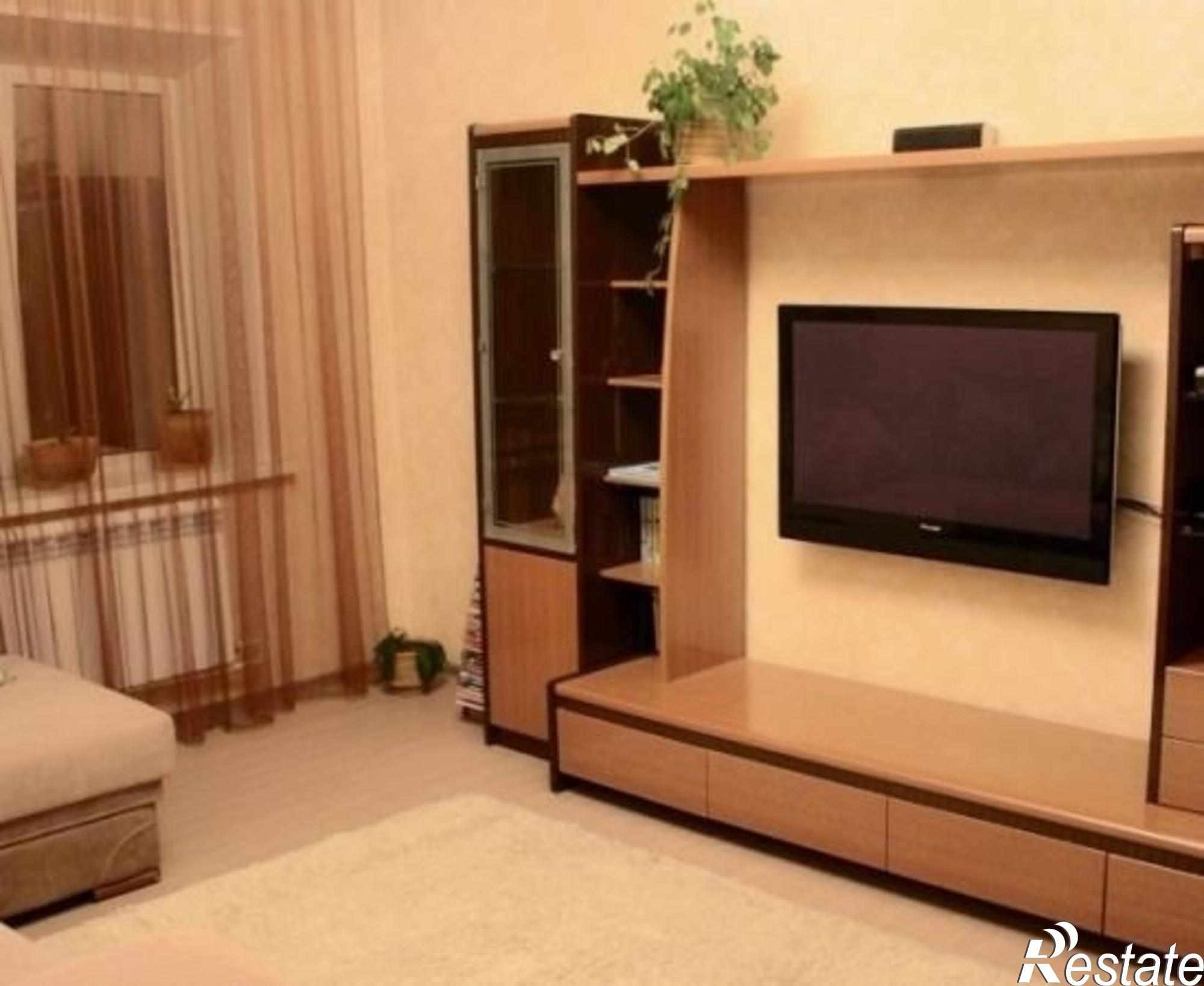 Сдать квартиру за 21 000 рублей на Революционная улица, 156