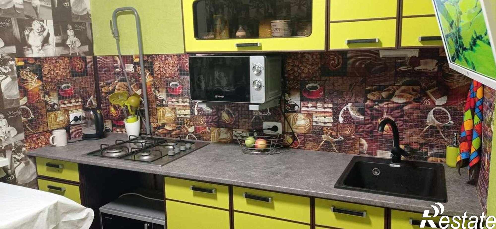 Сдать квартиру за 14 000 рублей на Победы улица, 75