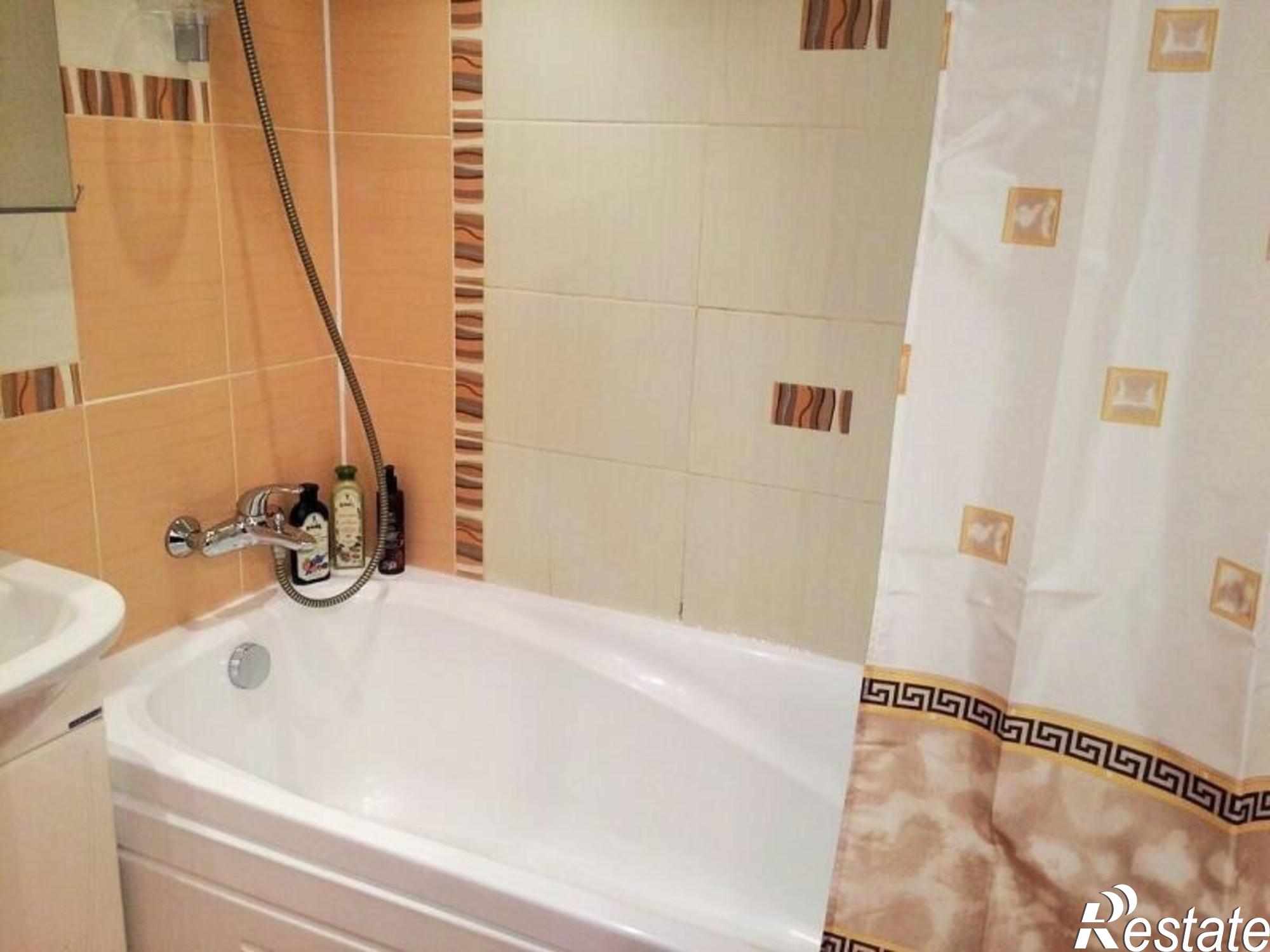 Сдать квартиру за 14 000 рублей на Гвардейская улица, 17