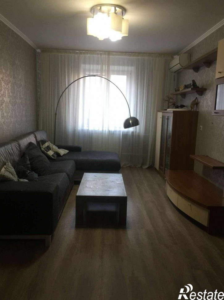 3-комн квартира 5 Августа улица, 17к2