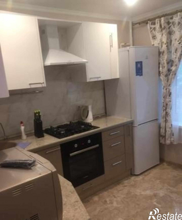 2-комн квартира Гагарина улица, 32