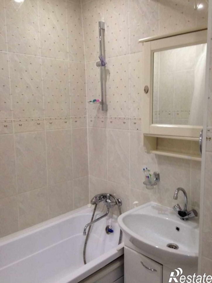 2-комн квартира Гагарина улица, 32