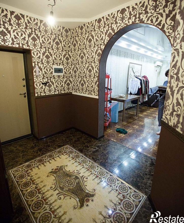 2-комн квартира улица Омелькова, 28