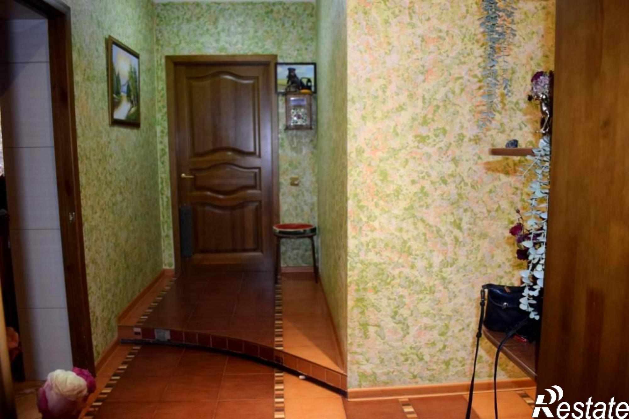 Купить дачу, дом, коттедж за 15 200 000 рублей на ул Рассветная 2-я