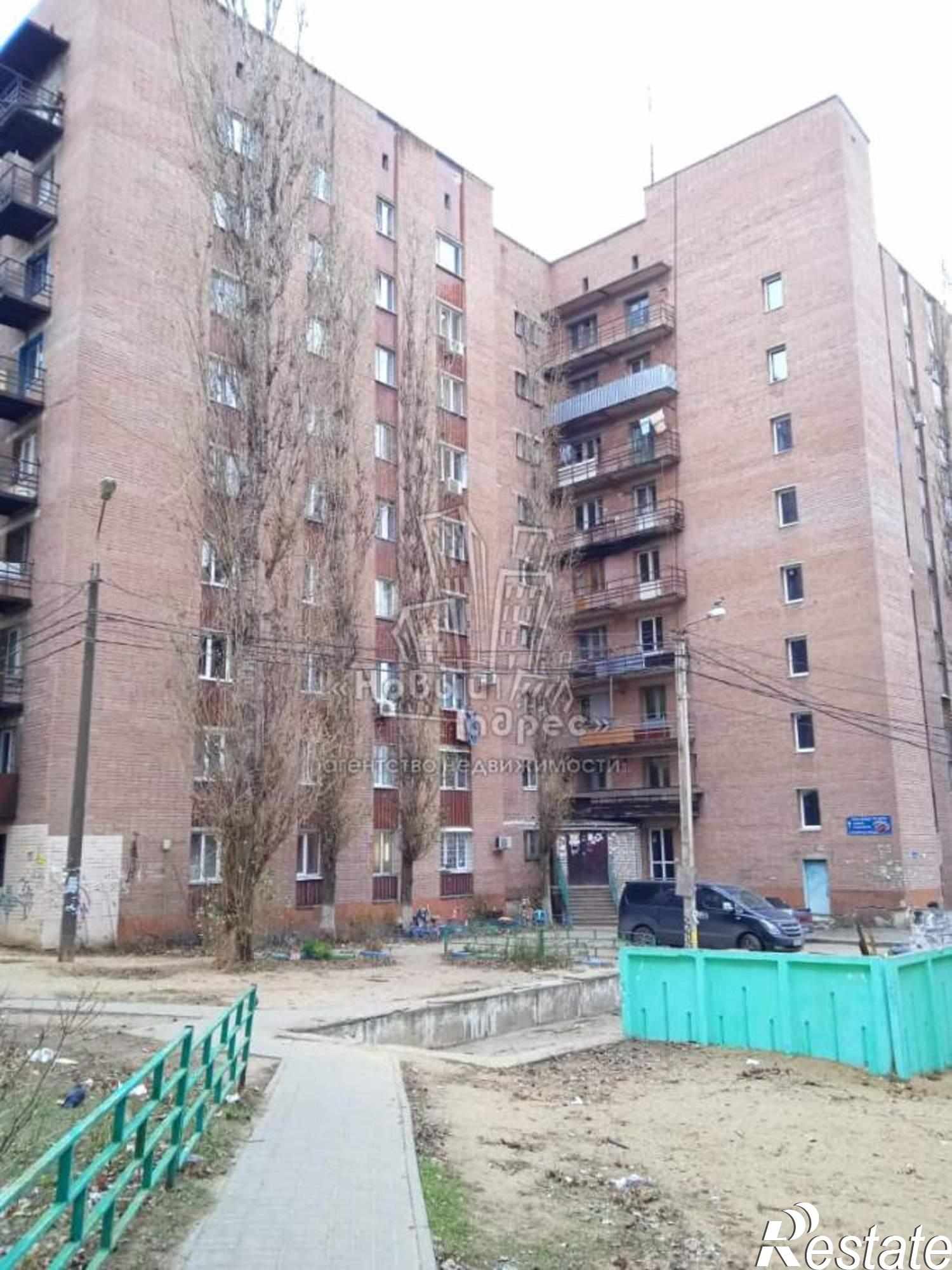 Купить комнату за 520 000 рублей на Коминтерновский