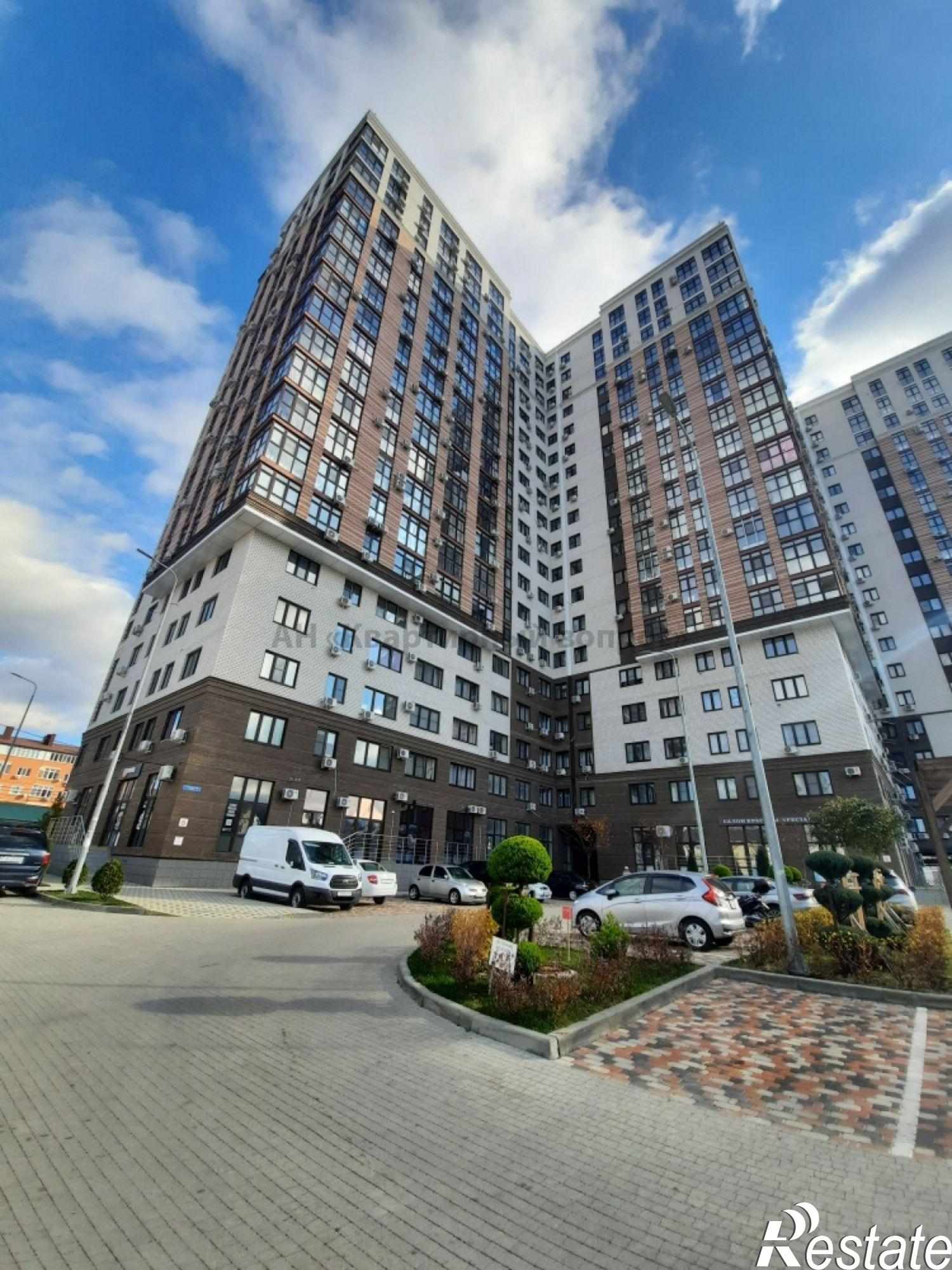 Купить квартиру за 6 700 000 рублей на Толстого ул, 130