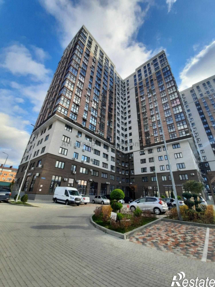 1-комн квартира Толстого ул, 130