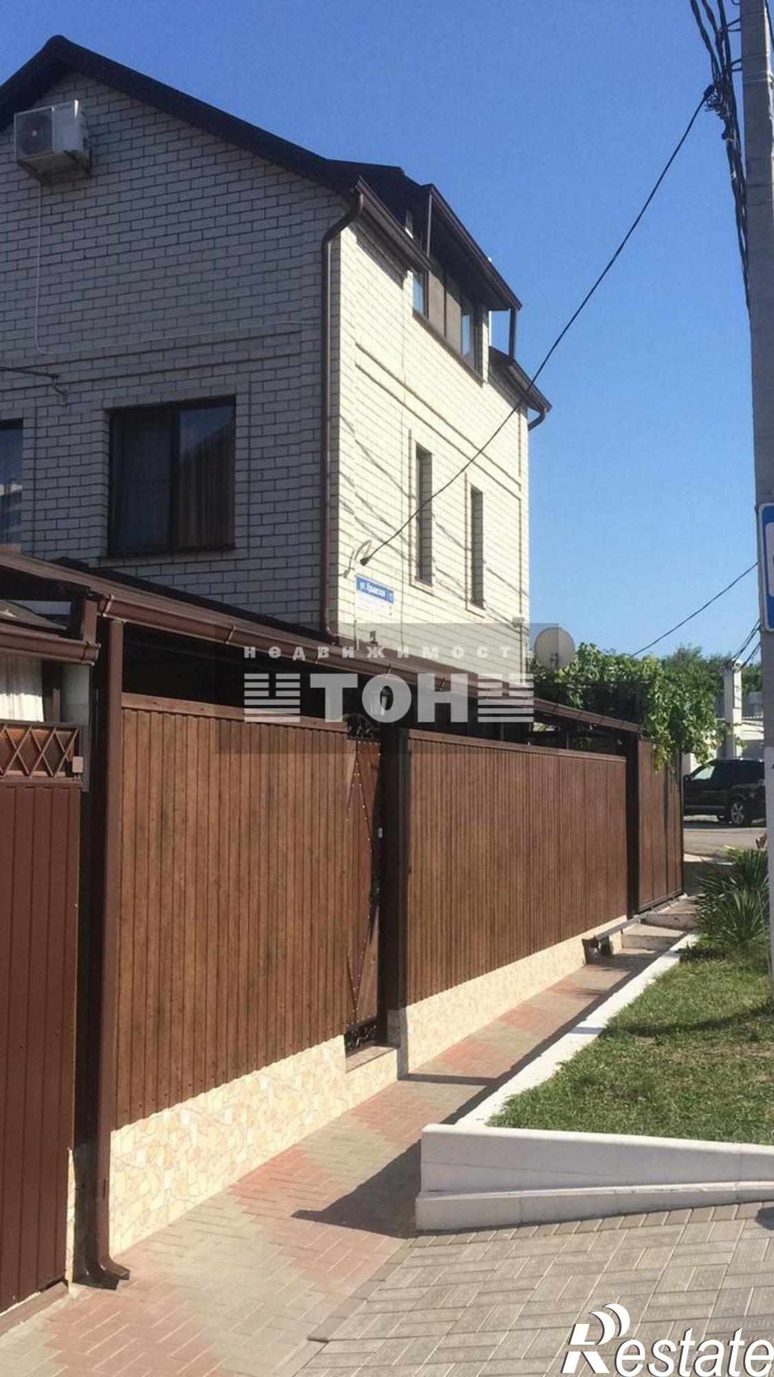 Купить дачу, дом, коттедж за 42 000 000 рублей на ул. Крымская