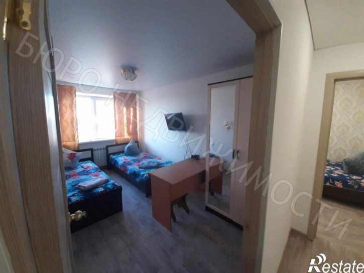 3-комн квартира Титова пер, 7