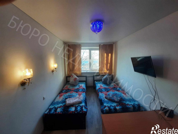 3-комн квартира Титова пер, 7