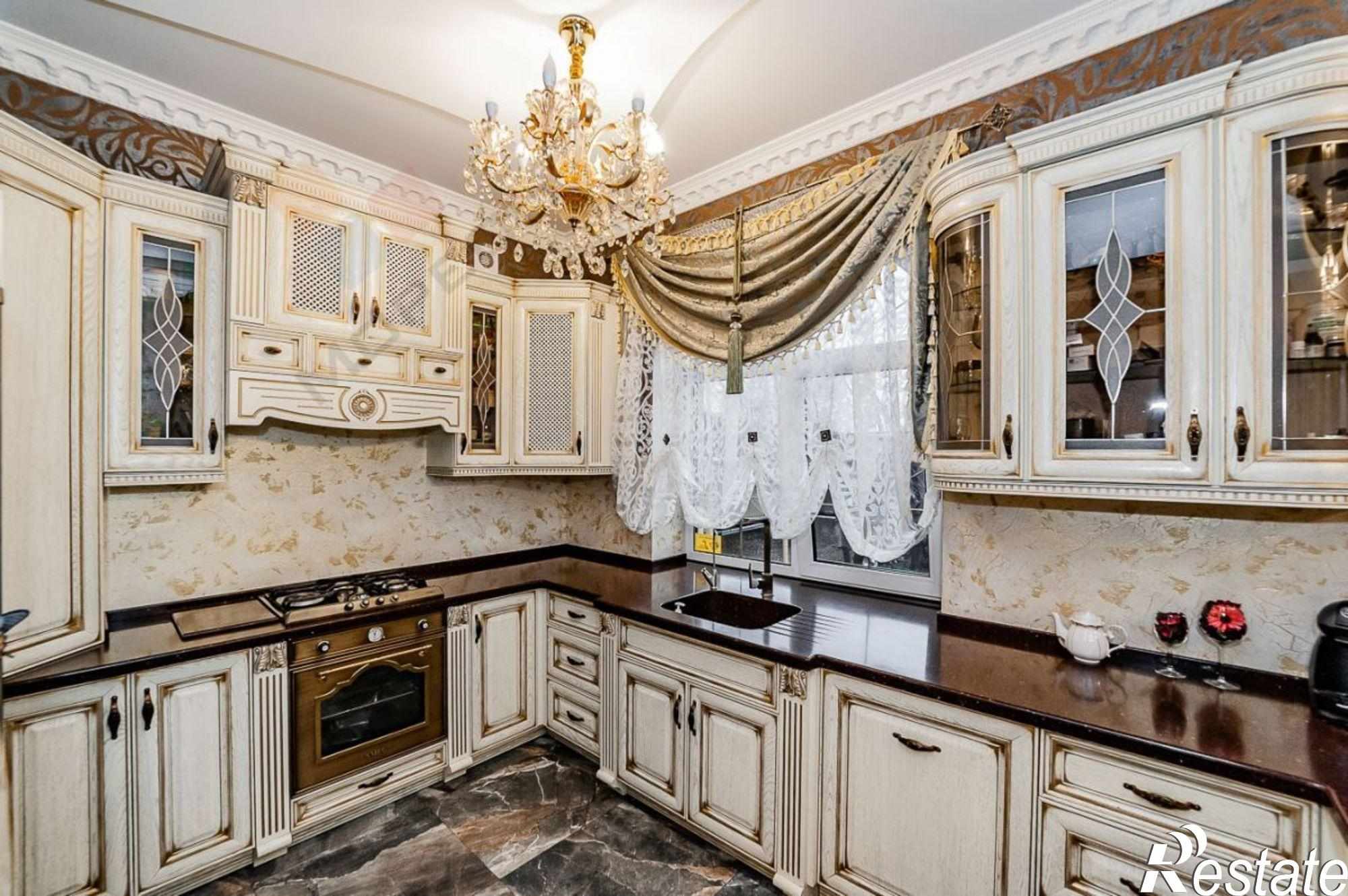 Купить дачу, дом, коттедж за 46 350 000 рублей на 3-я Дорожная ул, 44