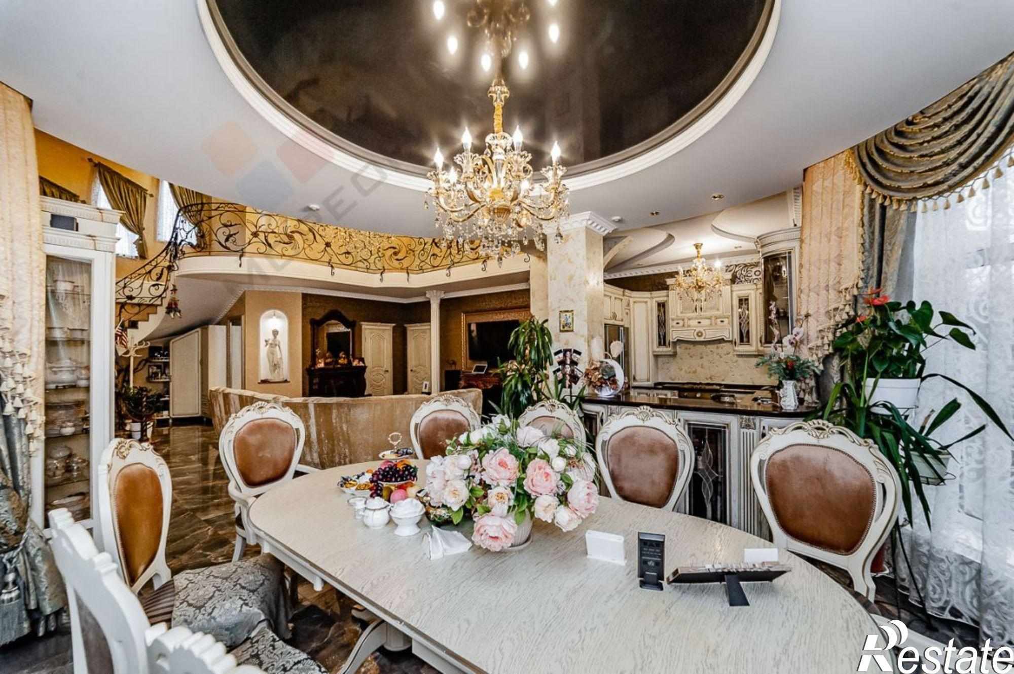 Купить дачу, дом, коттедж за 46 350 000 рублей на 3-я Дорожная ул, 44