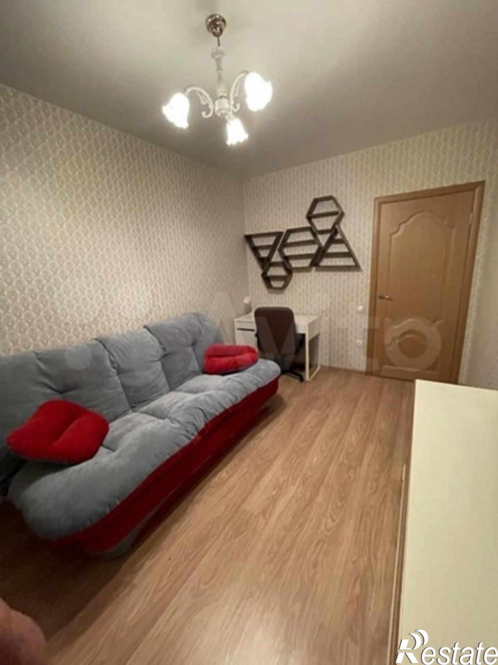2-комн квартира Котова улица, 101