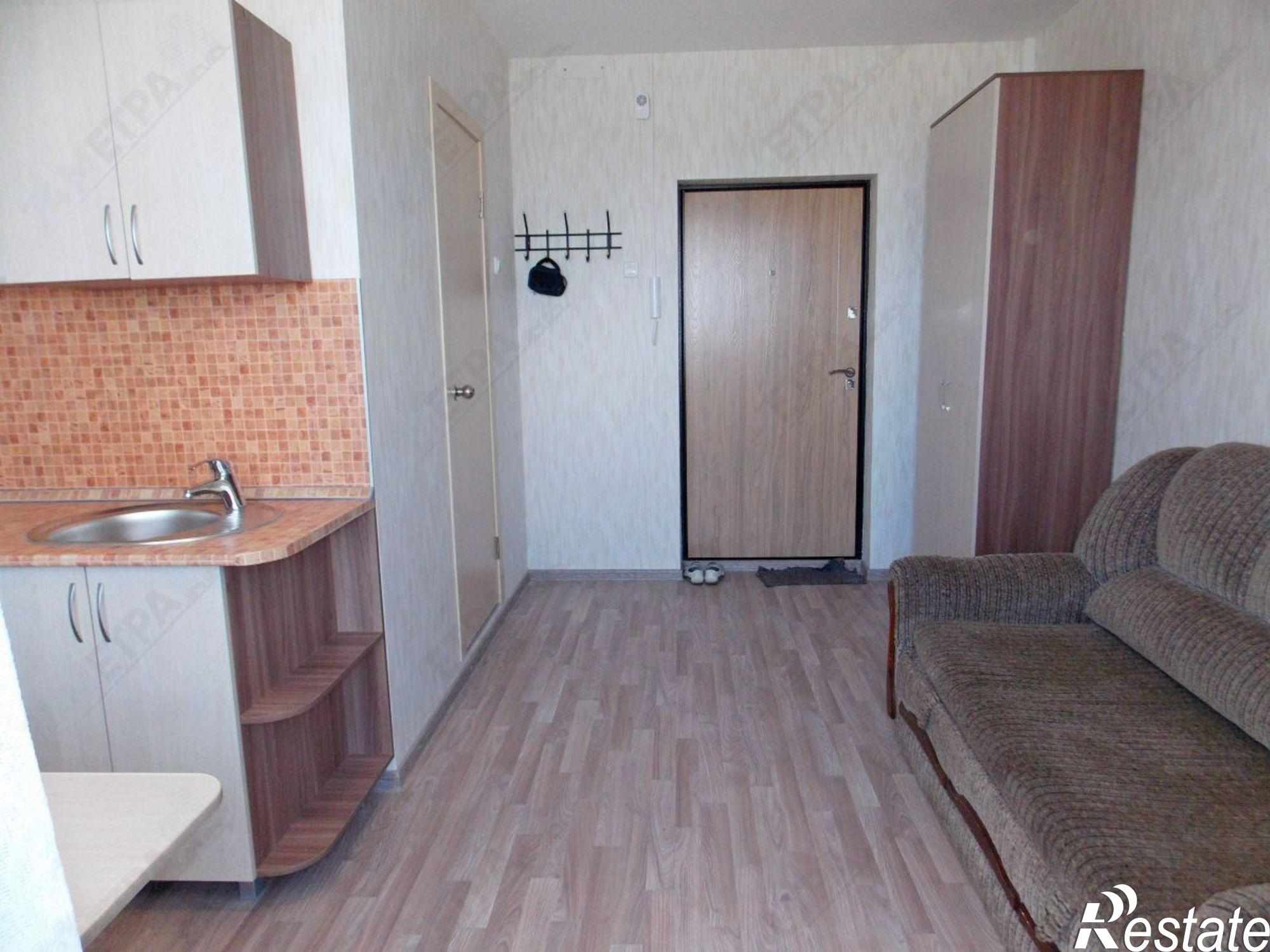 Сдать квартиру за 17 000 рублей на Эльтонская 2-я ул, 44