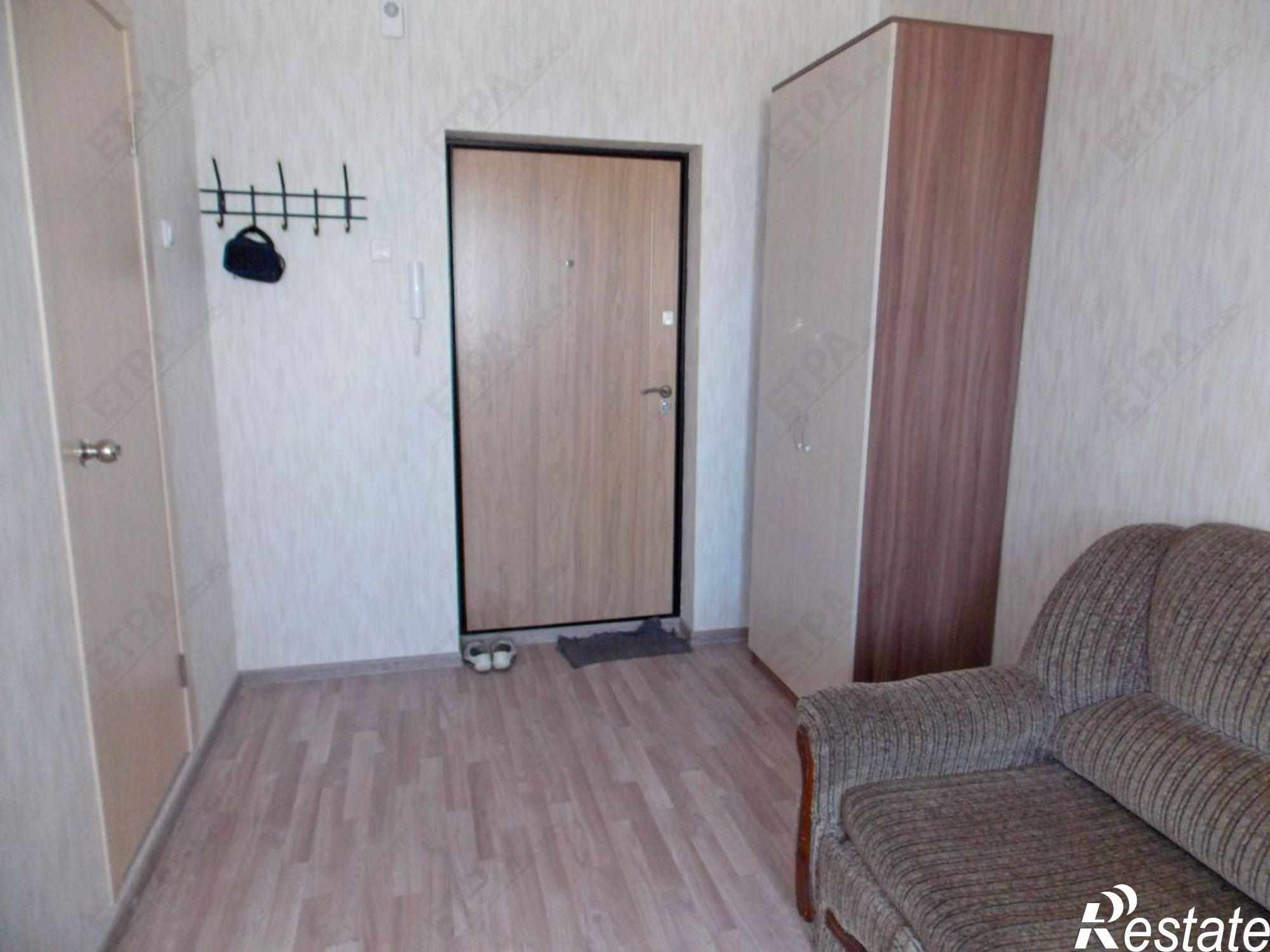 Сдать квартиру за 17 000 рублей на Эльтонская 2-я ул, 44