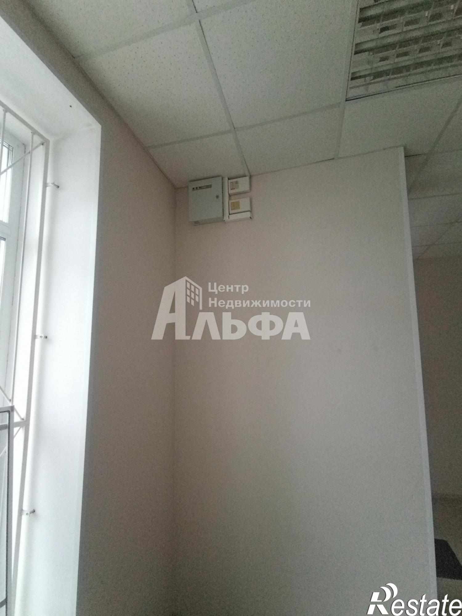 Сдать помещение свободного назначения за 780 рублей на улица КИМ, 74А